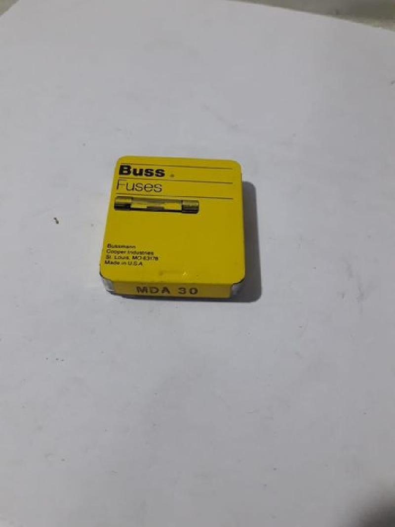 SET OF 5 BUSS FUSES MDA30 NEW