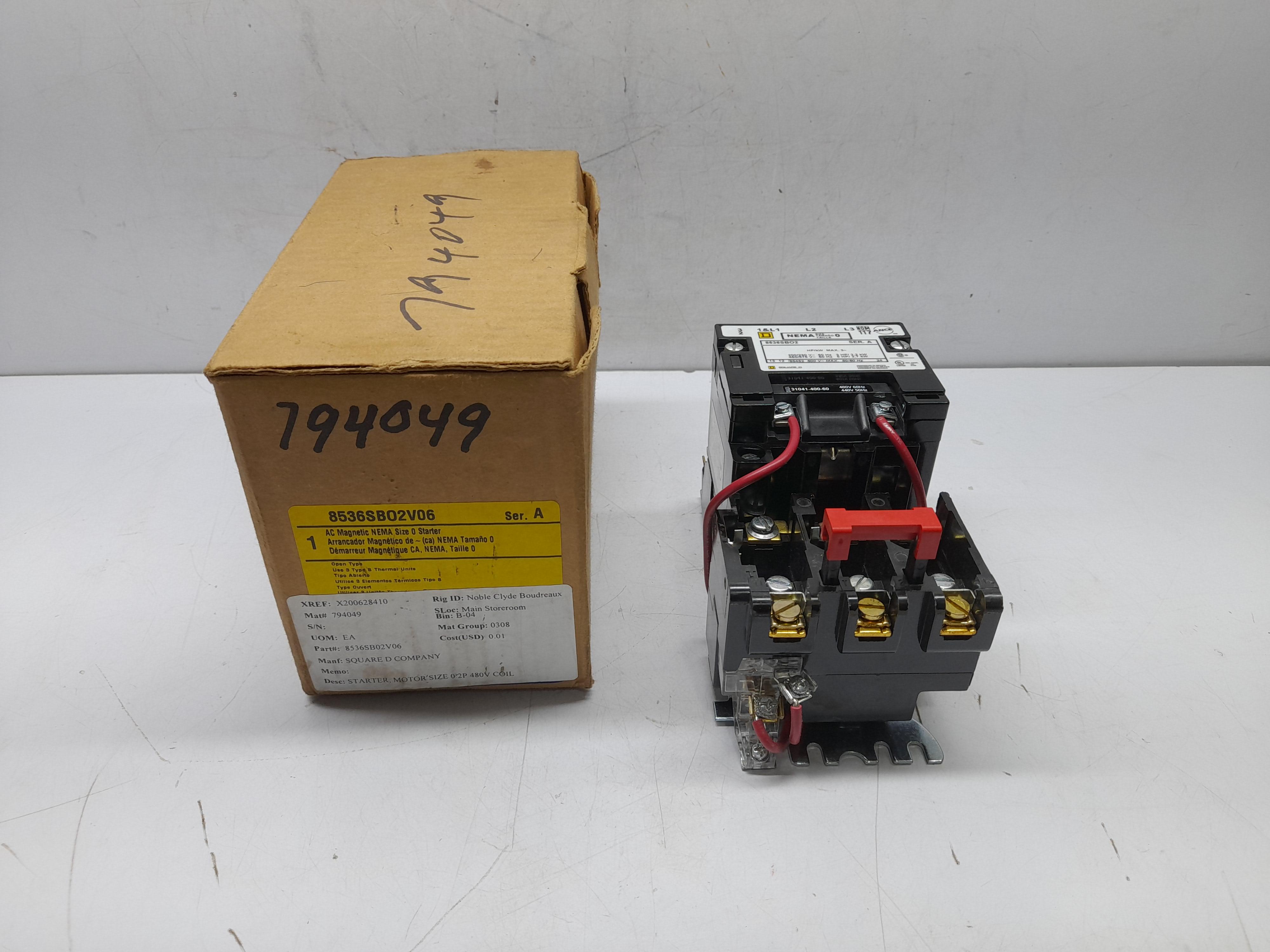 Square D 8536SBO2V06 Ser A AC Magnetic NEMA Size 0 Starter