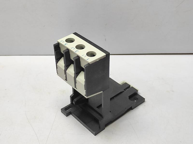 Chint NR2-25 Base 268981