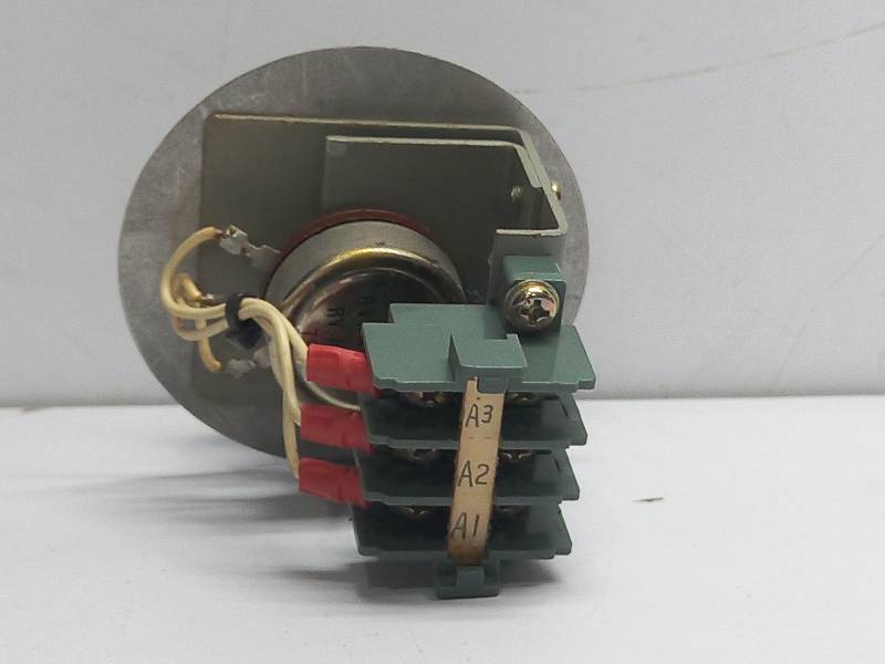 Mitsubishi CP18813-107 Voltage Adjuster