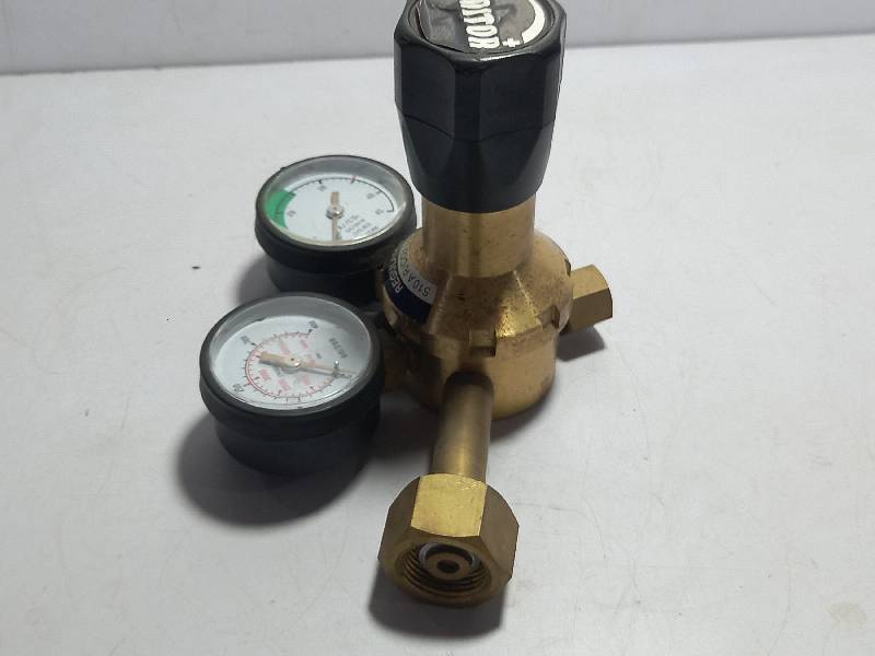 Unitor 510 AR/CO2 35L/MIN Regulator 200Bar 510010 0-400 Bar Gauge