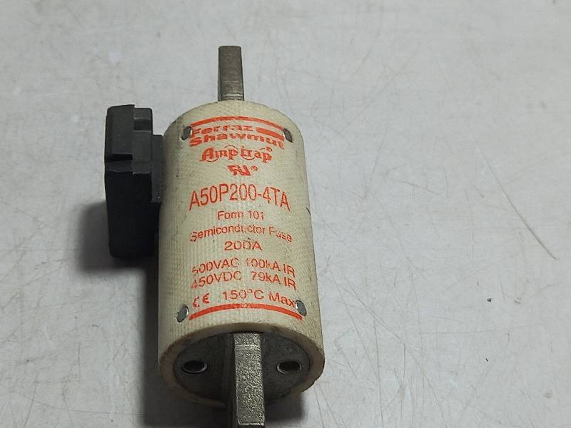 Ferraz Shawmut A50P200-4TA FUSE  200A 500VAC 100KA IR 450VDC 79A IR 