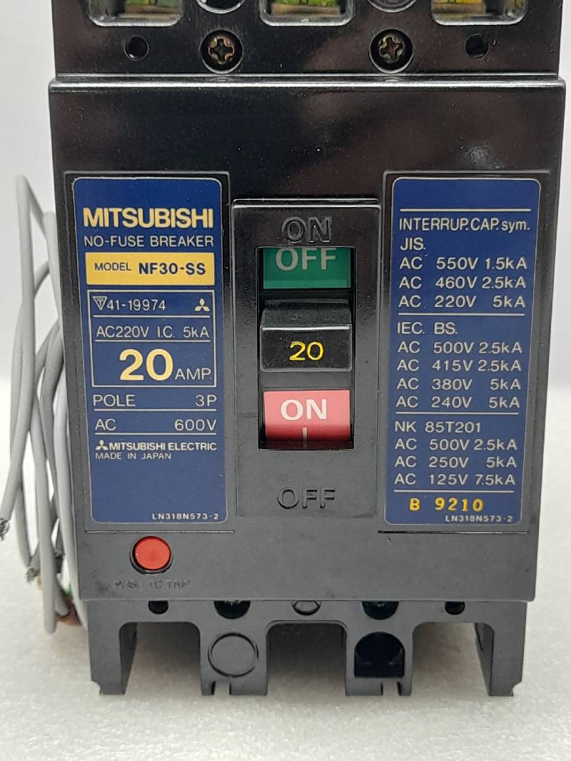 MITSUBISHI NF30-SS NO FUSE BREAKER POLE-3 AC 600V