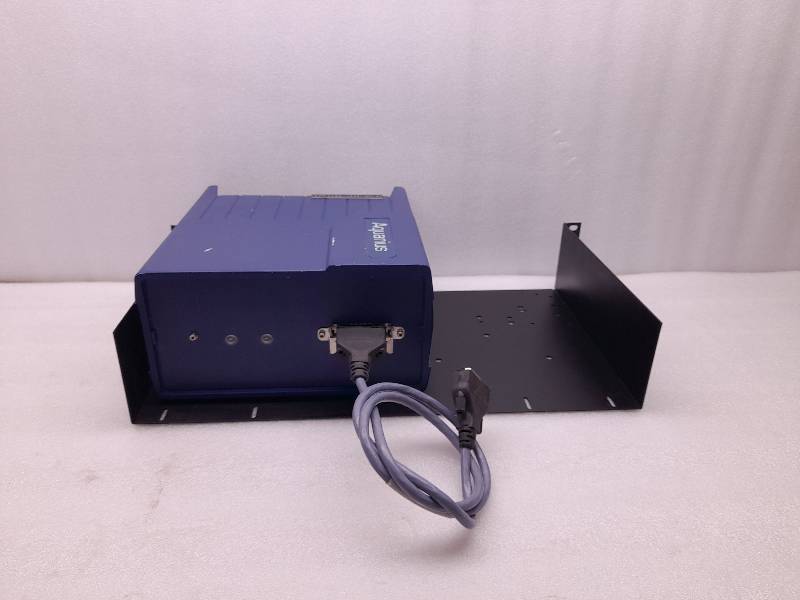 AQUARIUS 02 P0100752/R  MAGELLAN  HF/MF DGPS RECEIVER 