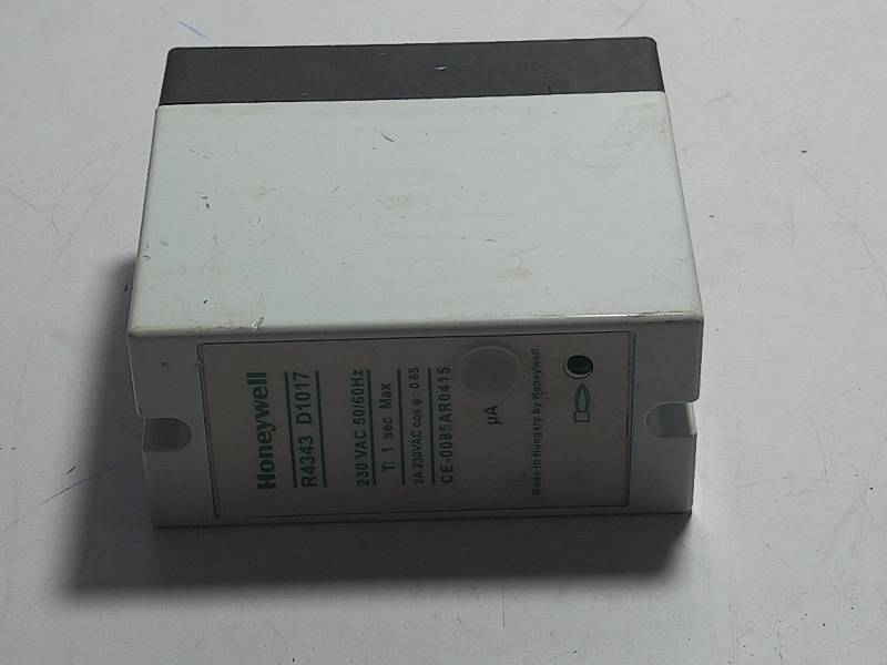 Honeywell R4343 D1017 Flame Relay / CE-0085AR0415 /230 VAC 50/60Hz / R4343D1017