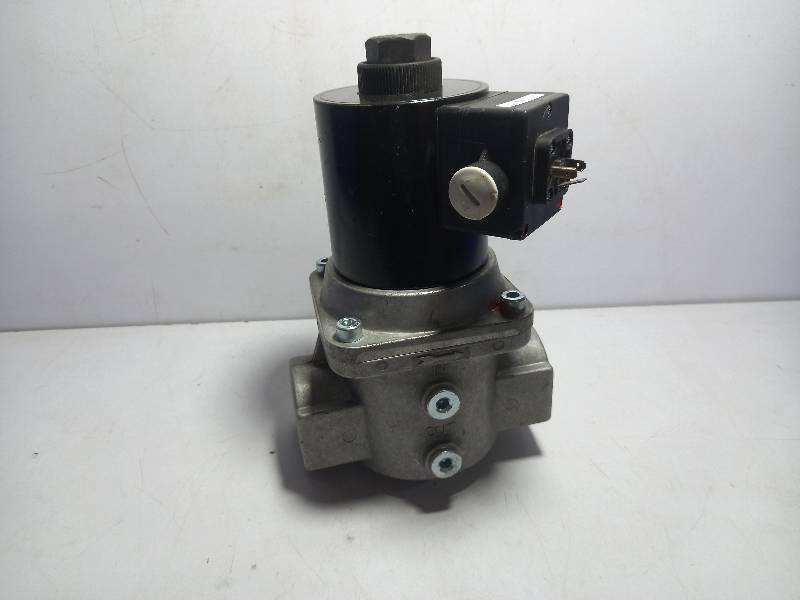 Honeywell VE8040B1032 Solenoid Valve / 24 Vac, 50/60 Hz, 53 W / Pmax 200mbar