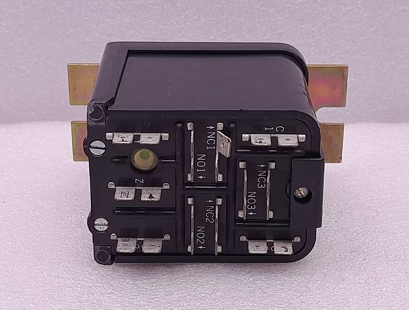 Vapor Bus EMD8451991  Electromotive Relay  120AC