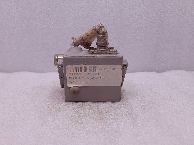 Danfoss KPS 79 Temperature Switch Controller  Danfoss KPS 79-060L314166 Thermostat
